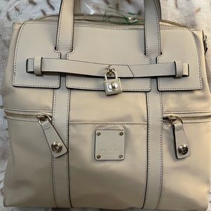 Henri bendel jetsetter